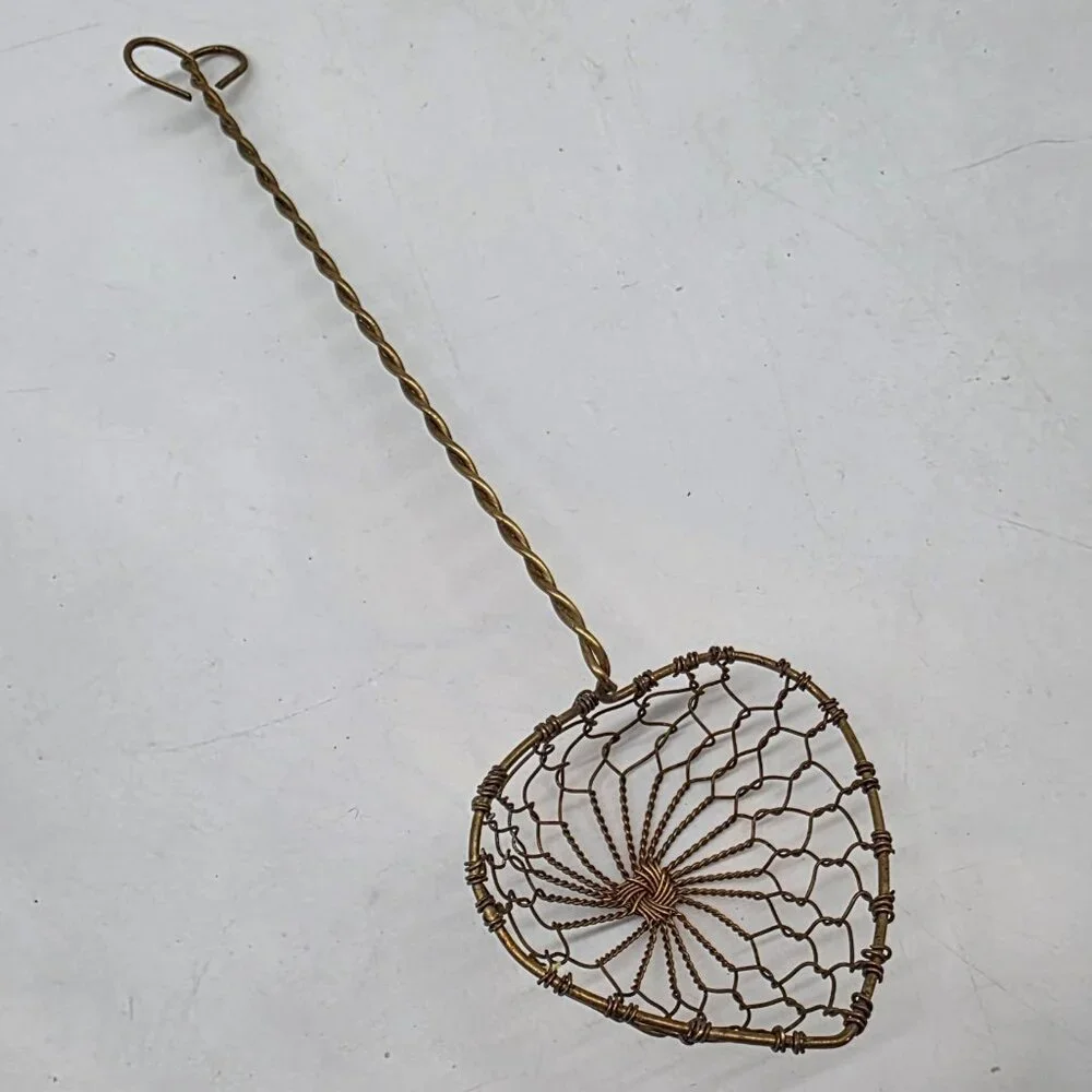 Set Of 5 Vintage Brass Wire Heart Shaped Colander Spoons Strainers 9" - Picture 4 of 8